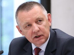 Banaś ubezpieczył się na wypadek zatrzymania: Jest takie orędzie, takie nagranie