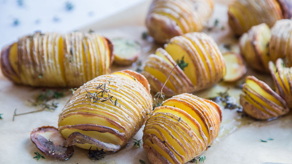 Ziemniaczki Hasselback