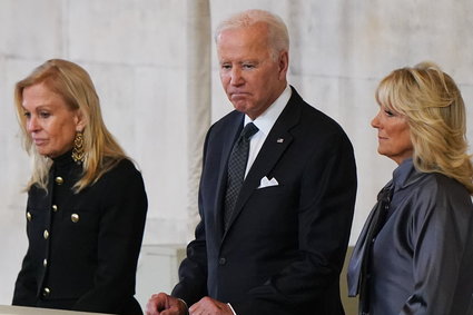 Joe Biden nie przyleciał na koronację. Płynie w nim irlandzka krew