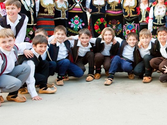 Staro muslimansko muško ime sad je najpopularnije u svetu, Srbi ga često daju sinovima