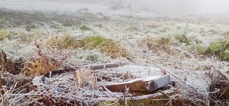 Niezwykłe odkrycie na małopolskim polu. To część armaty z czasów II wojny światowej