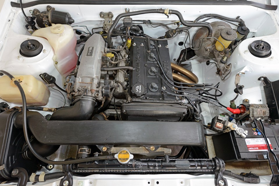 Двигатель toyota ae86