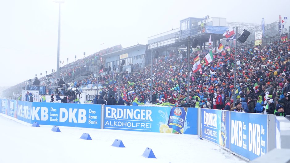 Trybuny stadionu biathlonowego w Oberhofie