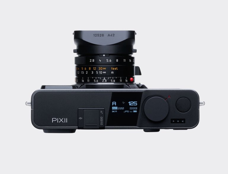 Pixii Camera A1112