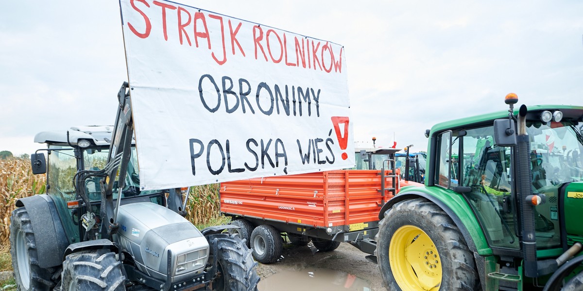 Podczas wcześniejszych protestów przeciwko tzw. piątce dla zwierząt, rolnicy zablokowali drogi m.in. pod Siedlcami, a kilka dni później - w stolicy. 