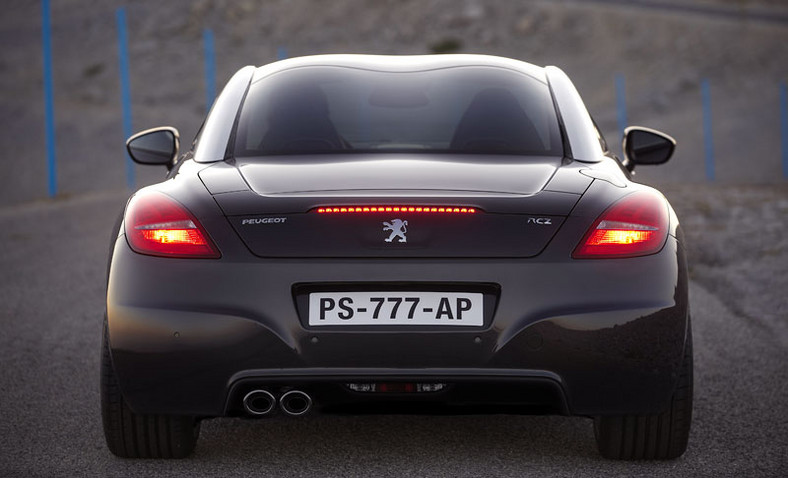 IAA Frankfurt 2009: Peugeot RCZ - odsłonięcie seryjnego coupé