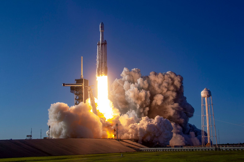 Falcon Heavy – 70 m