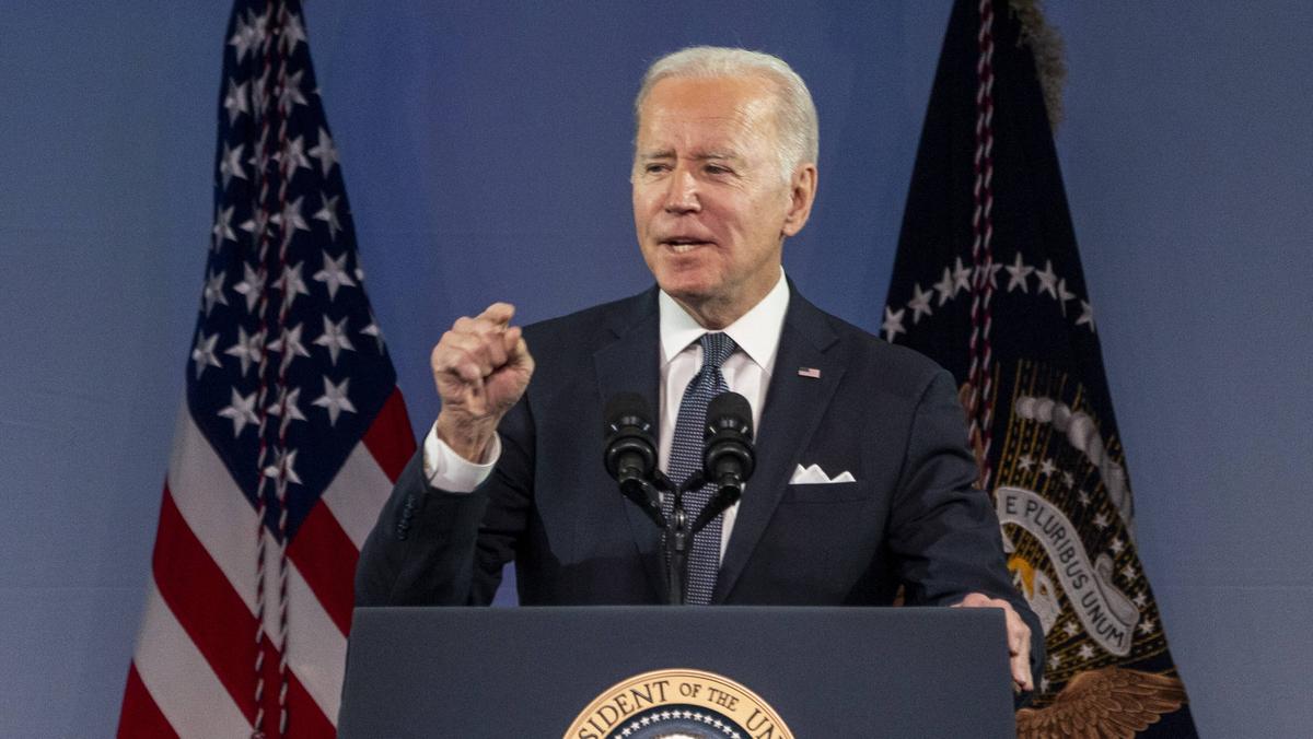 Joe Biden na konferencji prasowej.