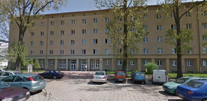 Policja, straż pożarna i karetka interweniowały w akademiku. Studenta.... zmogło pod prysznicem