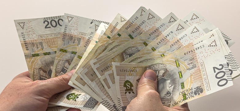 Od 1000 do nawet 100 000 zł grzywny za pracę po godz. 14.00 w dniu 19.04.2025 r.