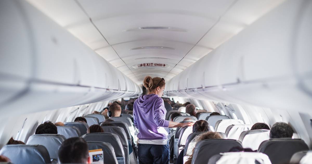 To najspokojniejsze miejsca w samolocie. "Pasażerowie odczuwają mniej ruchów"