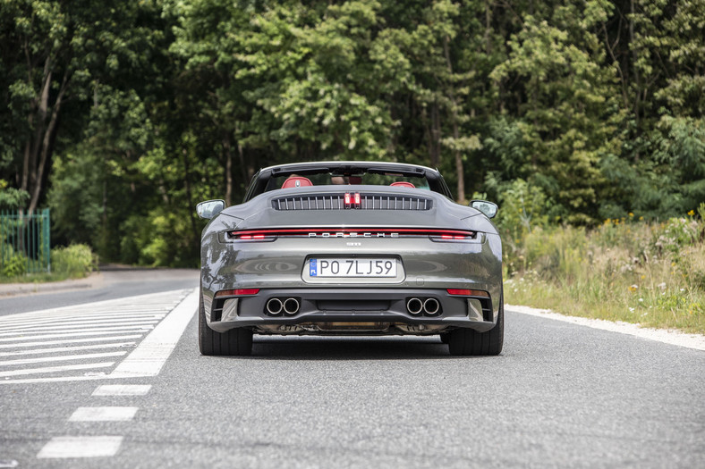 Porsche 911 Carrera 4S Cabrio