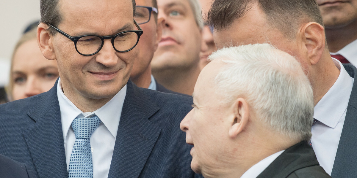 Pozabudżetowe wydatki państwa w 2022 r. w Polsce były niemal 3-krotnie wyższe niż w Niemczech