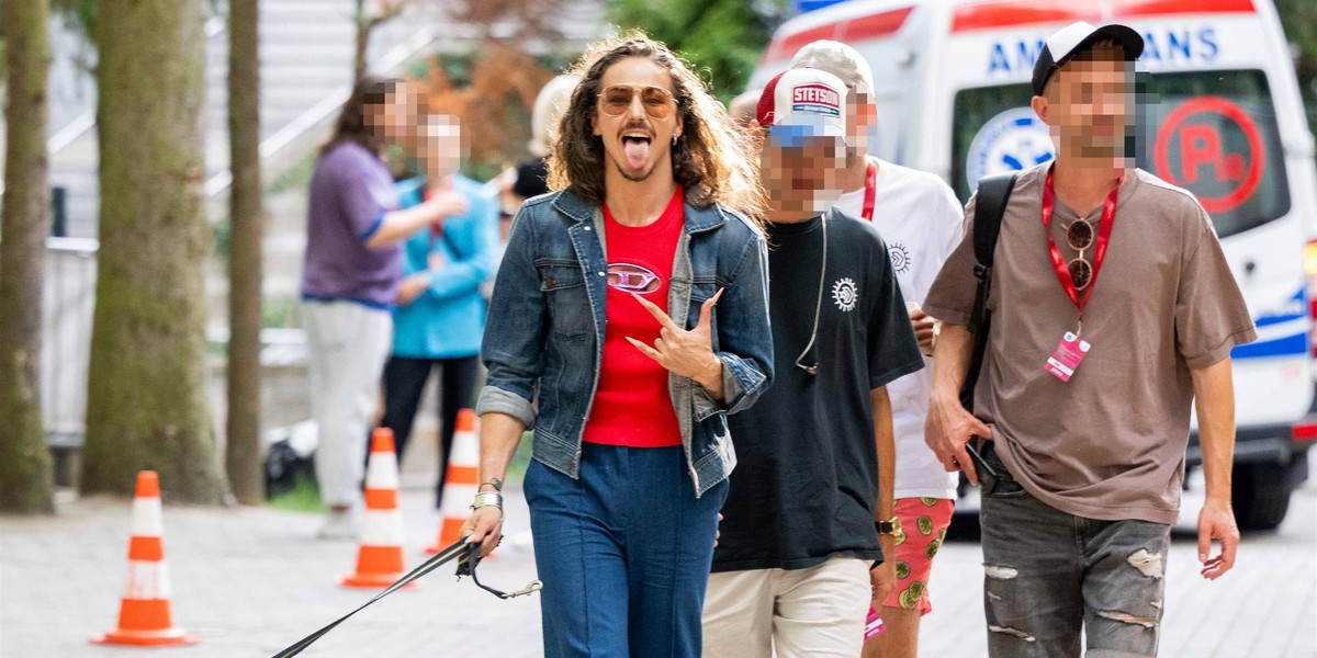 Michał Szpak przed występem na festiwalu w Sopocie.