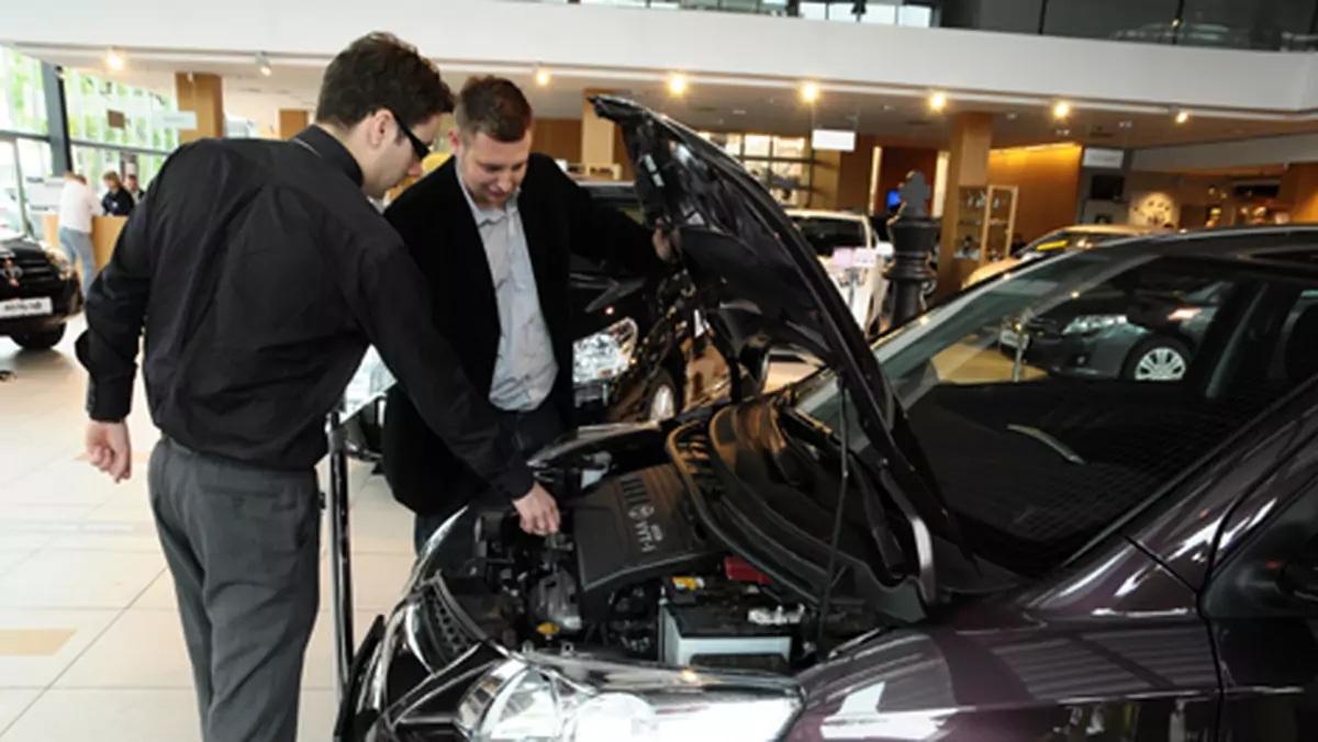 Wielki test salonów samochodowych: W salonach Toyoty obsługują najlepiej
