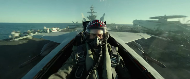 Tom Cruise w filmie "Top Gun: Maverick"