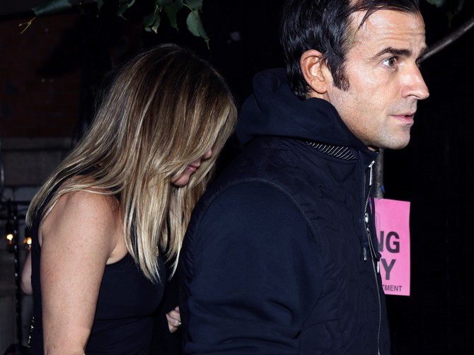 Dženifer Aniston i Džastin Teru 
