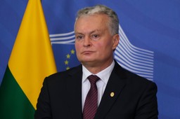 Prezydent Litwy: Po wybuchu rakiety w Polsce NATO musi wzmocnić obronę powietrzną na wschodniej flance