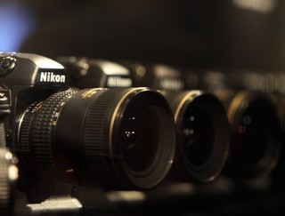 Zabierasz na wakacje aparat? Uważaj! Po powrocie możesz zapłacić za niego cło