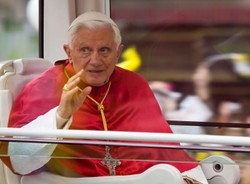 Agencja ANSA: Stan Benedykta XVI jest ciężki, ale stabilny