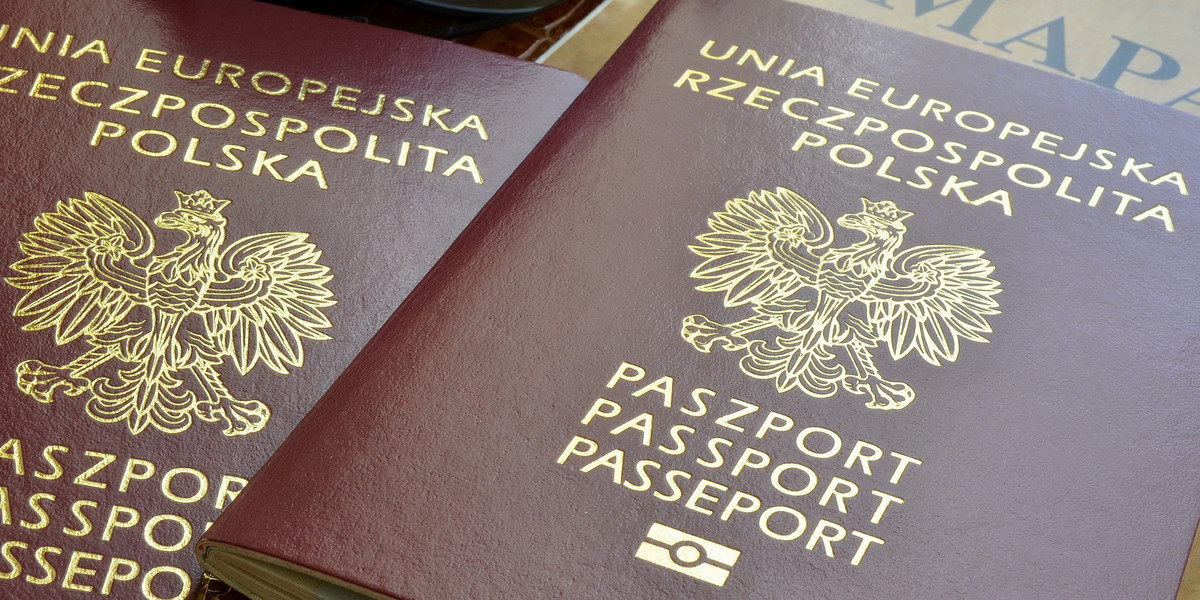 Polski paszport lub dowód osobisty umożliwia podjęcie pracy i podróżowanie po całej Unii Europejskiej