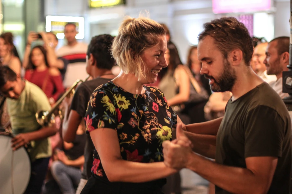 Sinoćni flešmob bio jedan od najvećih