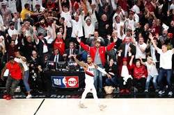 Blazers i Jazz nadal bez porażki. Lillard drugi raz z rzędu zdobył 41 punktów [WIDEO]