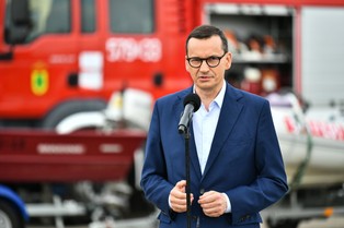 Premier: Odbędzie się debata o zaostrzeniu przepisów ws. przestępców zrzucających odpady do rzek