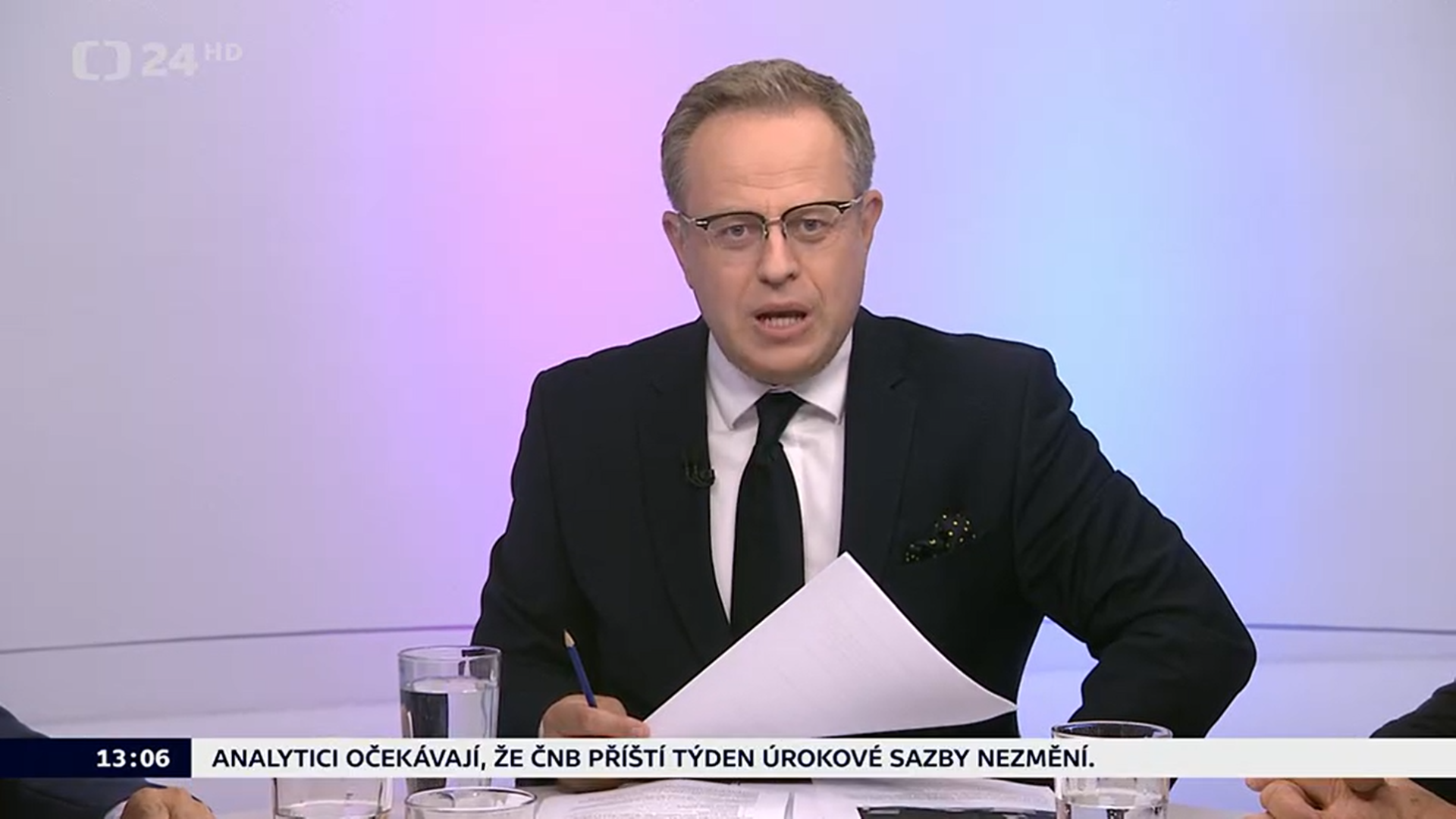Český moderátor Václav Moravec.