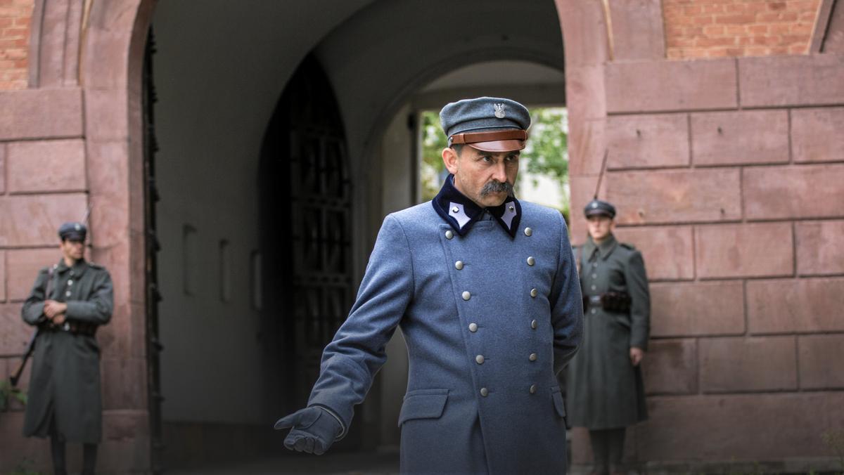 Borys Szyc na planie filmu "Piłsudski"