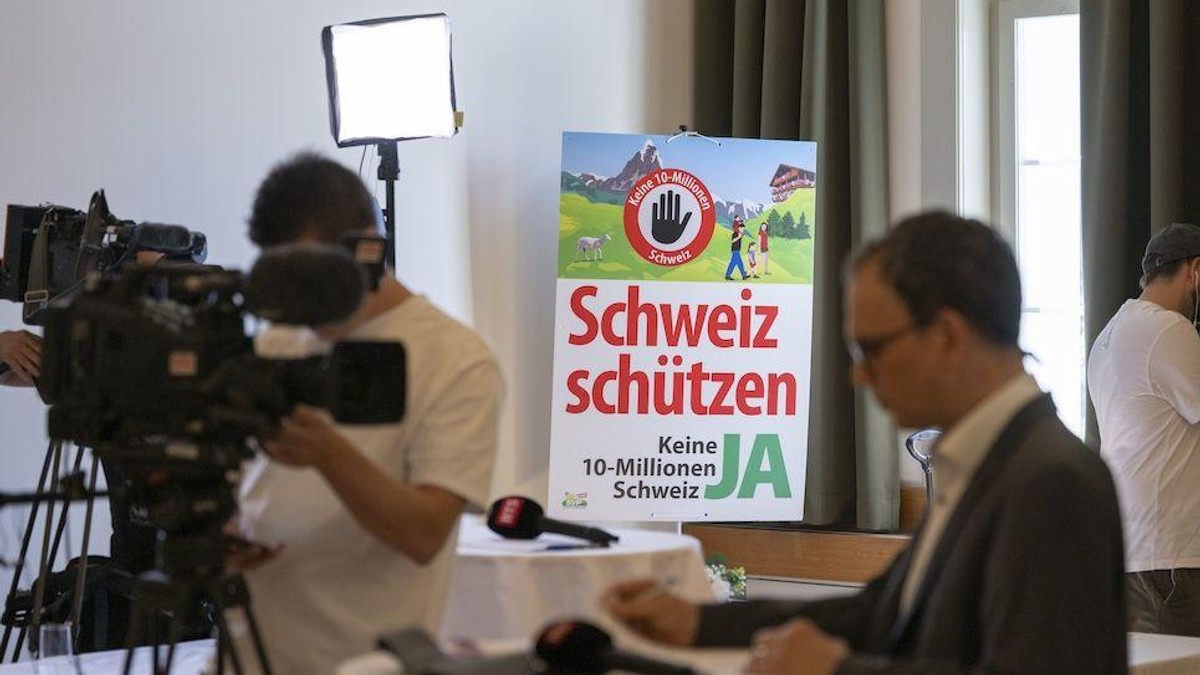 Referendum o ograničenju broja stanovnika u Švajcarskoj | Foto: EPA