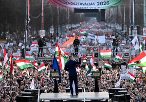 Peter Mađar na predizbornom mitingu 15. marta 2026.