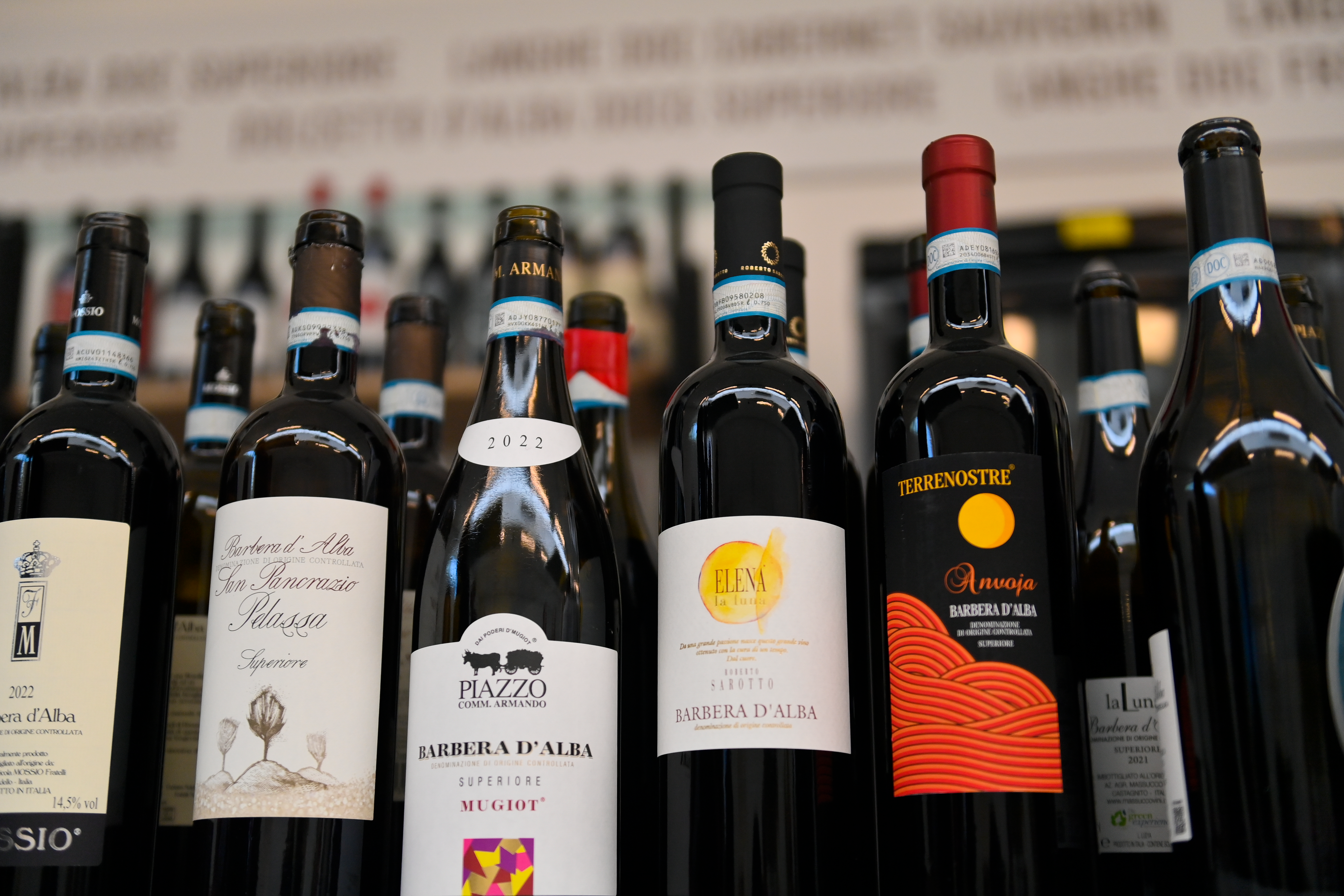 Clessidra lancia fondo da 150 mlni per agrifood italiano