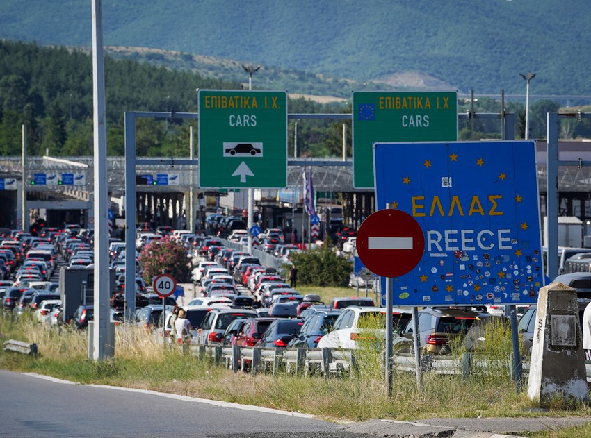 Granični prelaz Evzoni i ogromne gužve u sezoni