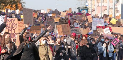 Kobiety rzucają wyzwanie władzy