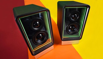 Edifier QR65 im Test: Stylischer PC-Lautsprecher mit Infinity-Spiegel