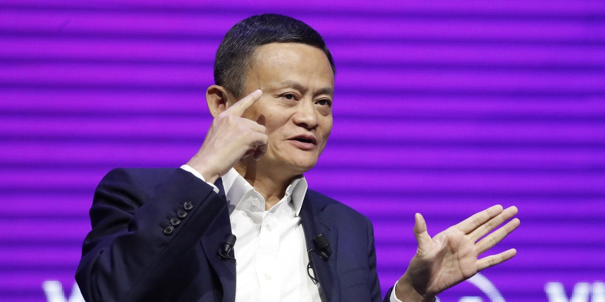 Jack Ma założył Alibabę w 1999 roku. Firma obecnie zatrudnia ponad 66 tys. osób. Jej wartość rynkowa to 400 miliardów dolarów.