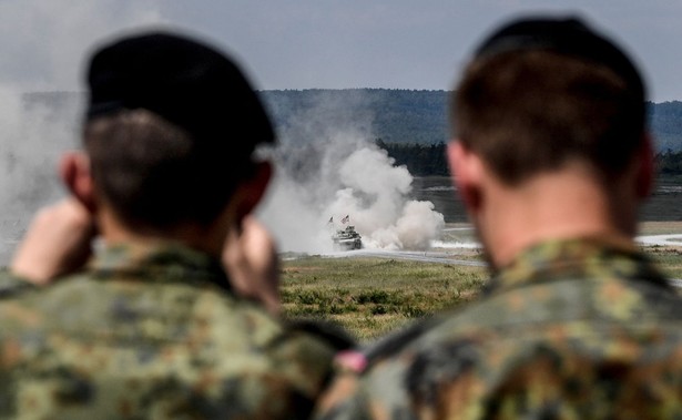 NATO radzi i drży o przyszłość. Problemów nie brakuje, oto główne kości niezgody