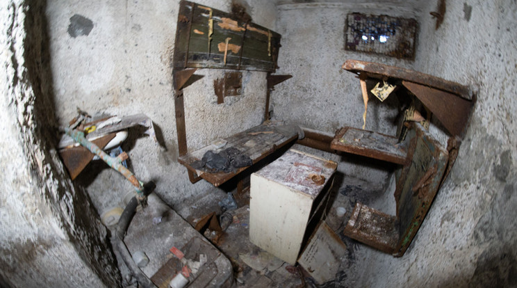 Egy elhagyott cella az gulag egyik egykori börtönében / Fotó: Northfoto