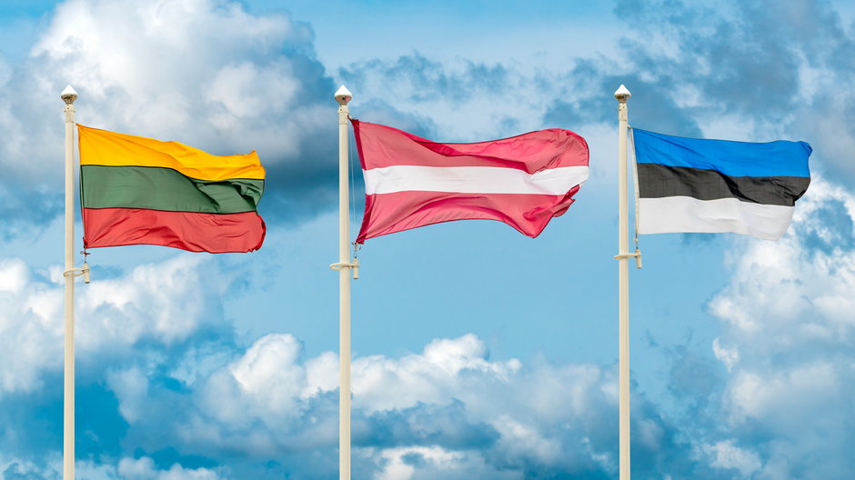 Flagi Litwy, Łotwy i Estonii 