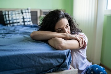 Gyakran rosszul alszik? Ne csodálkozzon, ha napközben szorong és ingerlékeny!