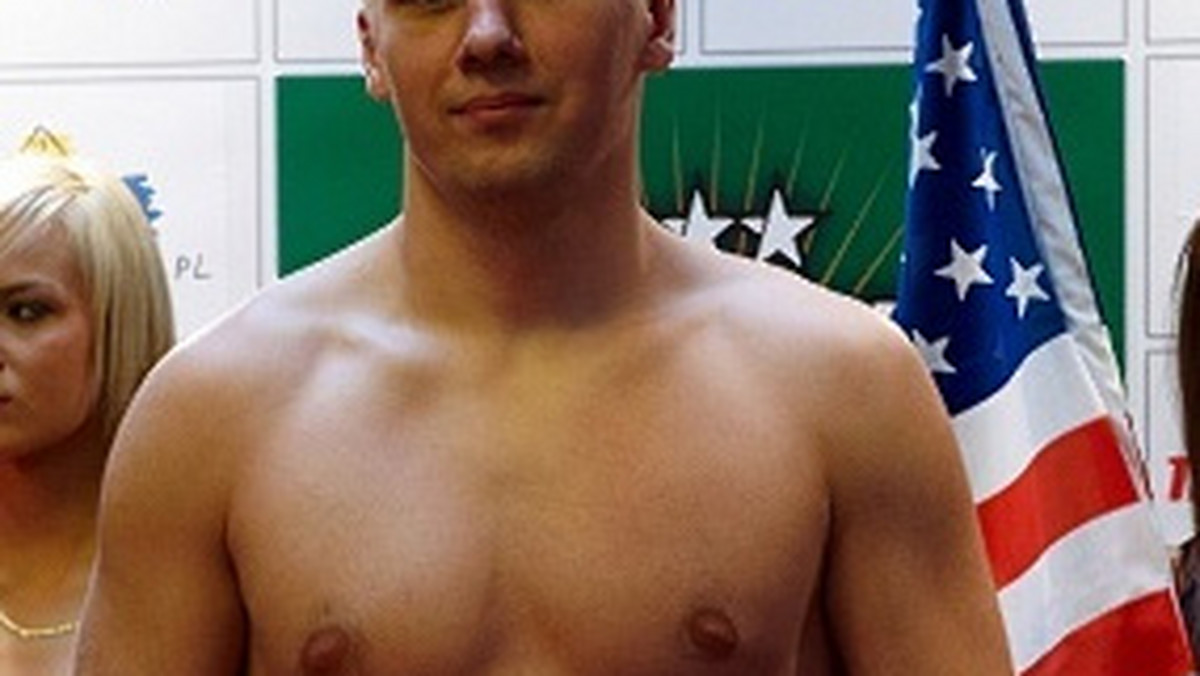 Krzysztof Głowacki (18-0, 12 KO) otrzymał propozycję walki o tymczasowe mistrzostwo świata WBO wagi junior ciężkiej z Firatem Arslanem (32-6-2, 21 KO). Pojedynek miałby się odbyć 27 kwietnia podczas gali w Hamburgu.