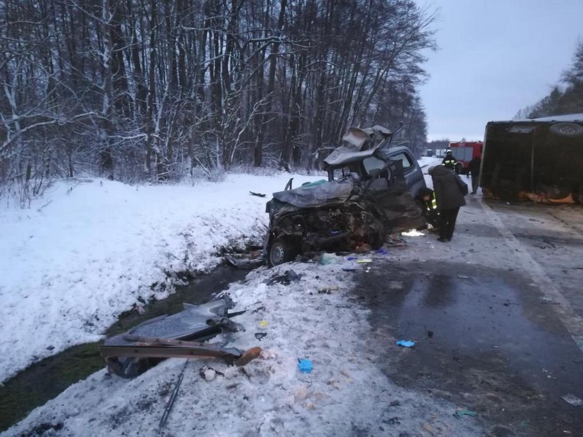 Tragiczny powrót do domu. Rodzice zginęli. Dzieci są ranne