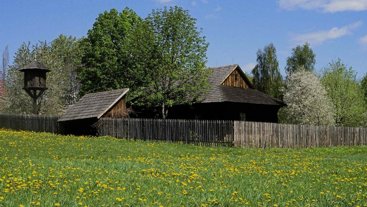 Zmiany mające zwiększyć popularność Szlaku Architektury Drewnianej Województwa Śląskiego chce wprowadzić jego operator - Muzeum "Górnośląski Park Etnograficzny" w Chorzowie. Trwają prace nad aktualizacją bazy danych i lepszą promocją szlaku.