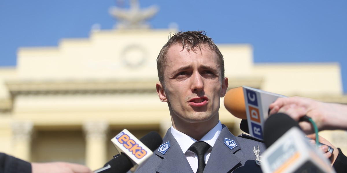 Policjant zbeształ w sieci policję za krętactwa