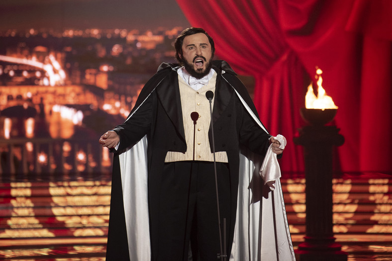 "Twoja Twarz Brzmi  Znajomo". Andrzej Kozłowski jako Luciano Pavarotti