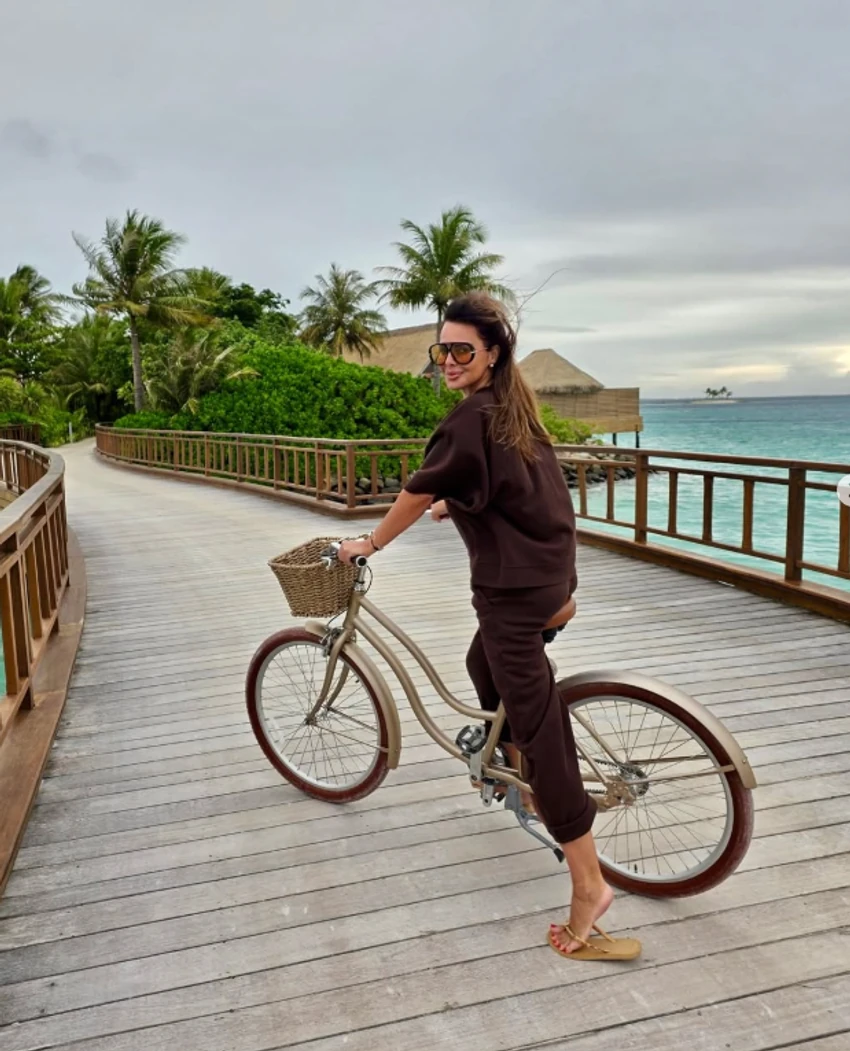 Sonja uživa na Maldivima