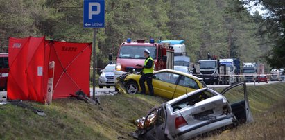 Tragedia pod Piszem. Zginął były burmistrz, jechał z synem