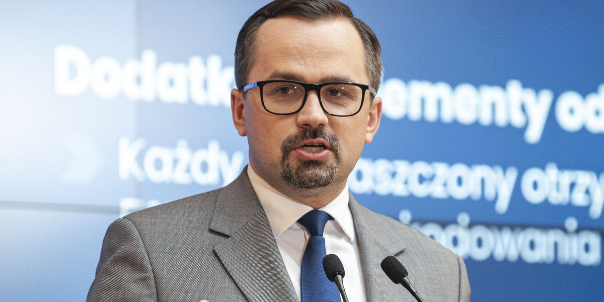 O ostatecznej lokalizacji inwestycji przesądzi decyzja środowiska - podkreślił Marcin Horała, wiceminister infrastruktury.
