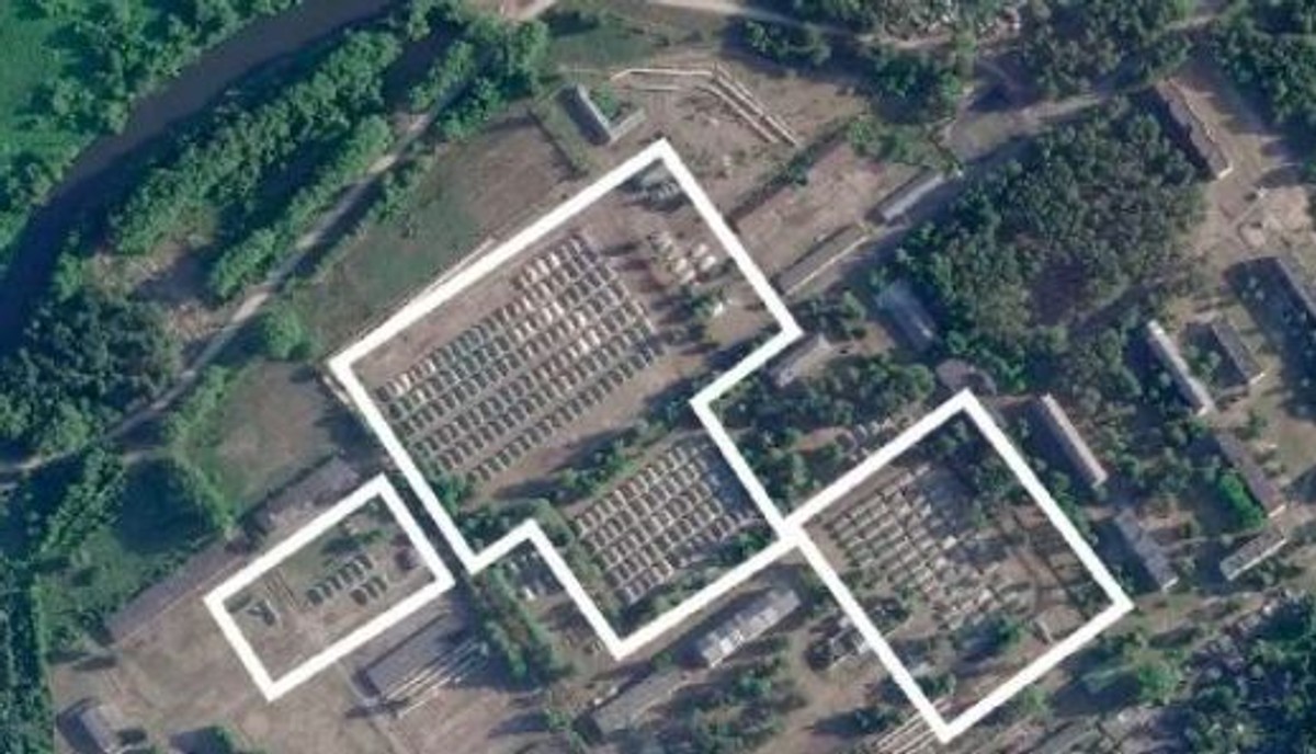 To tu pojawiły się namioty, w których prawdopodobnie mieszkają najemnicy Grupy Wagnera